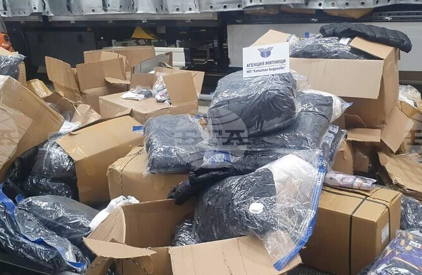 ��� 54 000 ����� � ���� �� �������� ����� �� ��������� ��� ��� �������� �� ������� ���������� �� ������ �� �������� ��������