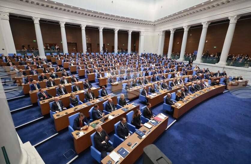 ���� ������������� ����� �� ��� � 52-���� ������� ��������