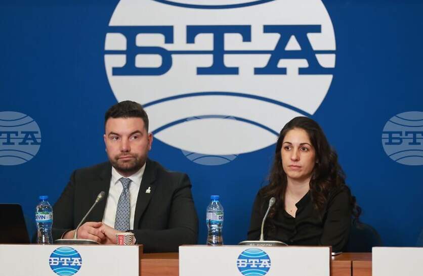 ���������� � ���������������� � �������� ���� 2026 �. � ��������� � 2025 �. � ������ �� ���� �� ��������, ������� ������ �� Health Metrics