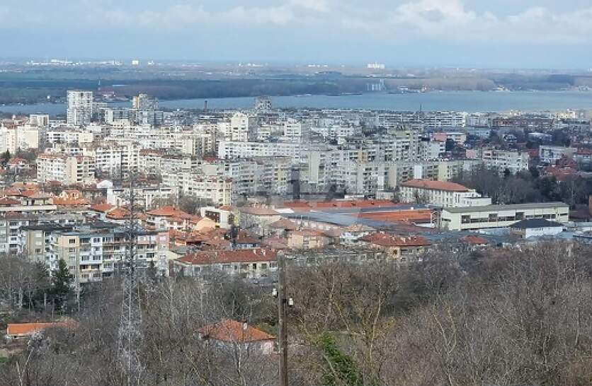 � 221 ������ �� ����� �� �������� ���� ��� ��� 112 ������ ���������� � ������������