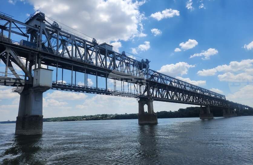 �������� �� ������ �������� ������� � �������� � ��������, �� ������� ���� - ������� ��� �������� �������� � ���������� ������� �� ��������� ����������