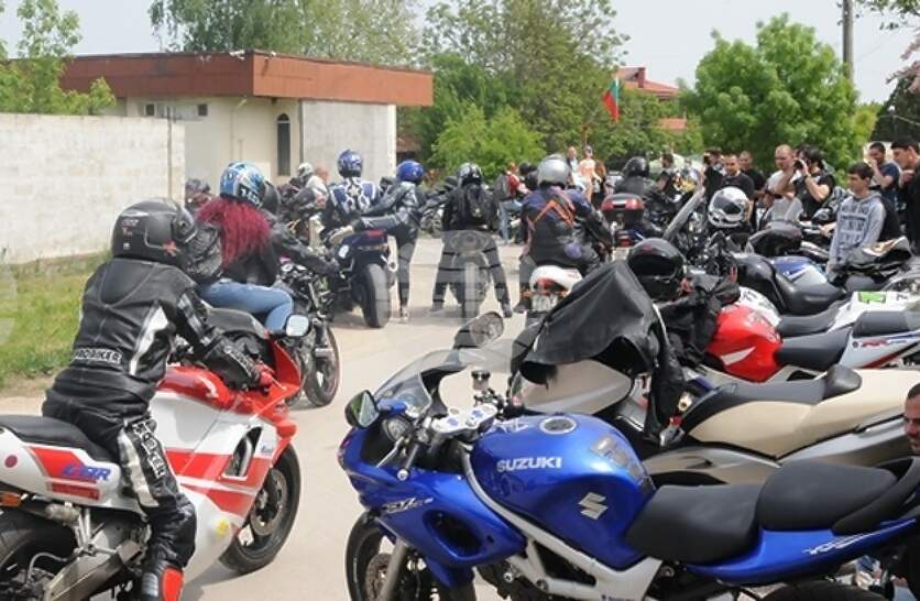 ����������� � �������� ������� � ������ �� ������� �� ����� � ��������