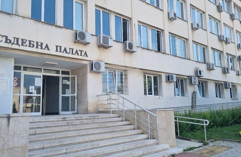 ���� ������ ������ � ����� �� 15 000 ���� ��������� ��������� ��� � ��������� �� �������� �� ������� � ��� ��������������� �� ��������