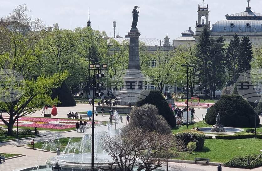 ����� ��� 195 000 ���� � �������� ����� �� �������� �� ��������������� ������, ���� � �������� �� �������� 335 ������