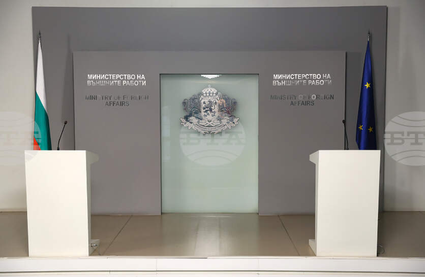 �������� ��������� ��� � ���������, ����, ������ � ������, �������� �� �������� ������������