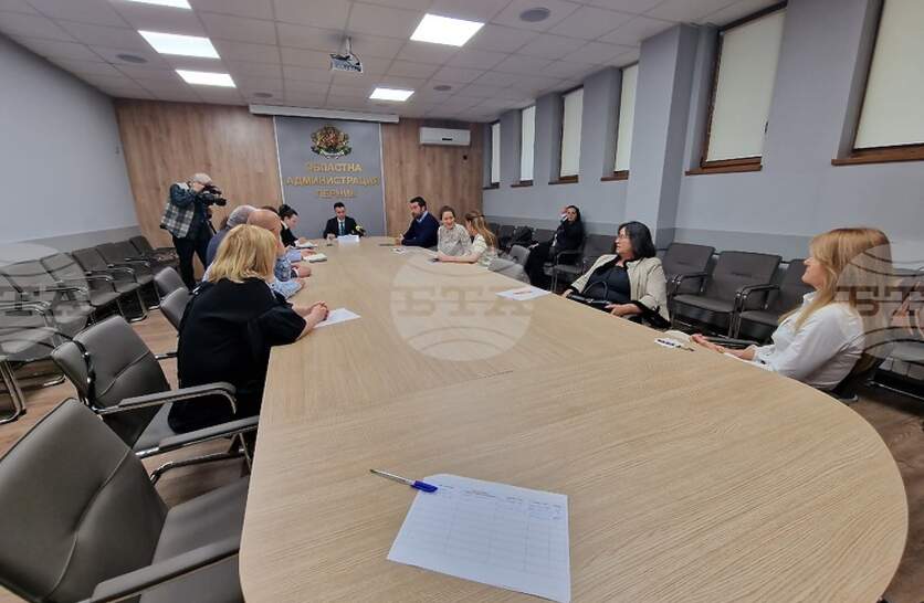 ����� 9 �� ����� �� �������� �� ���������� �� ���������� �������� � ������ ���� ��������� ��������