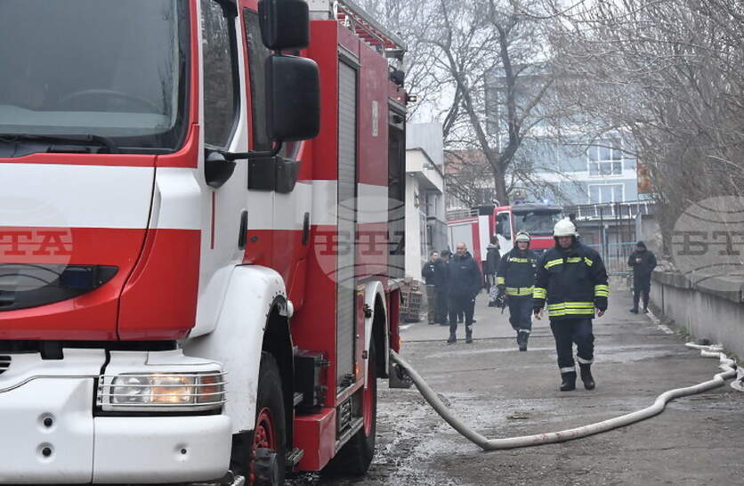 ������ �� 14 ������ � ������� ��� ����� � ������, ���������� � � 43-������� ����