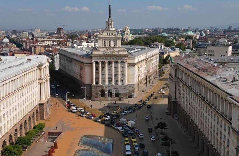 � ������ �� 10 ������� �������� ���� ��������� ���������, � �������� �����������; ���� ��� �� ��� � �������