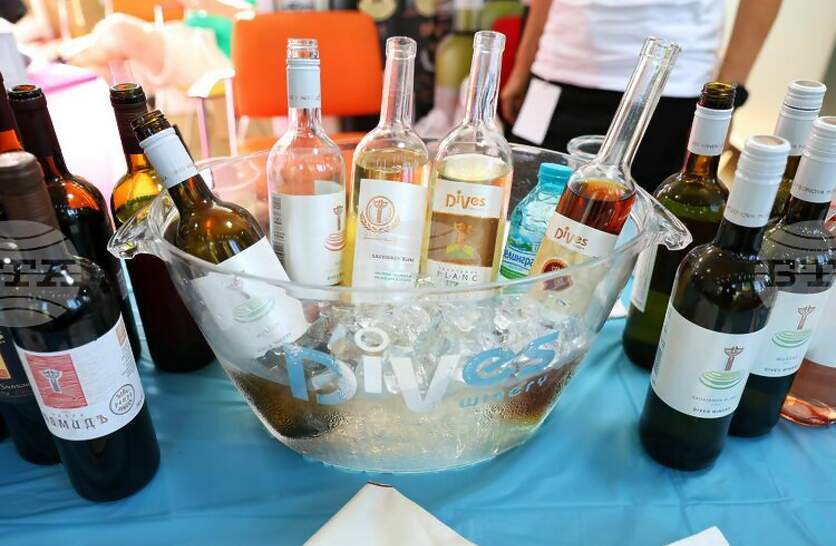  400      Wine & Spirits Fest Burgas 2025