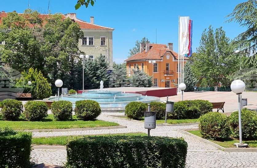          12 