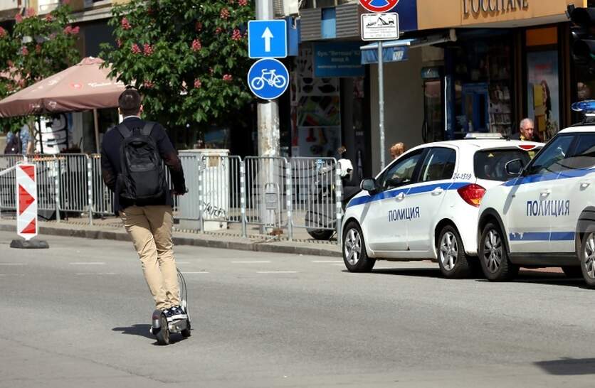 В област Плевен е в ход специализирана полицейска акция за контрол над водачите на електрически тротинетки