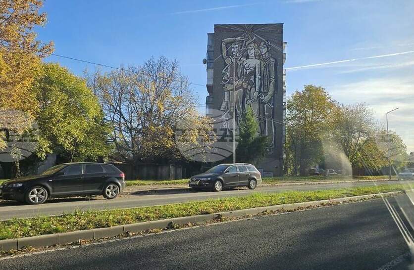 Ще бъдат премахнати мозаечни пана на фасадите на два блока в Ловеч заради санирането им
