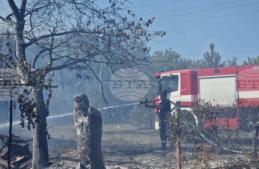 Общо 56 пожара са ликвидирани в страната през последното денонощие, един човек е загинал и един – пострадал