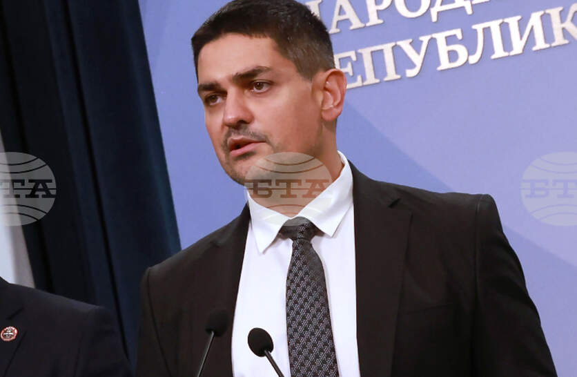 Радостин Василев съобщи за сигнали за нарушения на депутати от парламентарната група на „Величие”