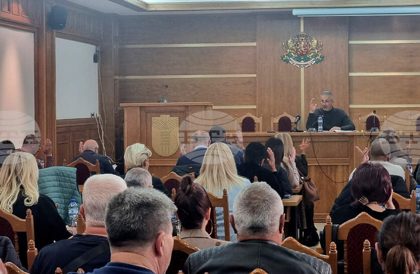 Общинските съветници разрешиха частично изменение на Общия устройствен план на община Добричка заради депото за отпадъци