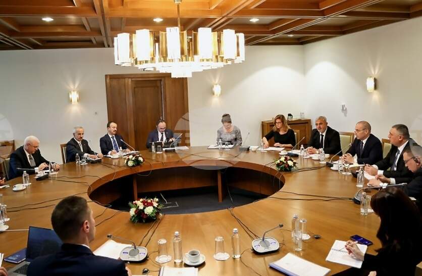 ���������� � �� �������� ���� ����������� �������� ����� ��������, ������ � �������