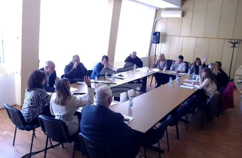 Общинският съвет в Любимец прие финансовия отчет от началото на годината до края на септември на местната специализирана болница