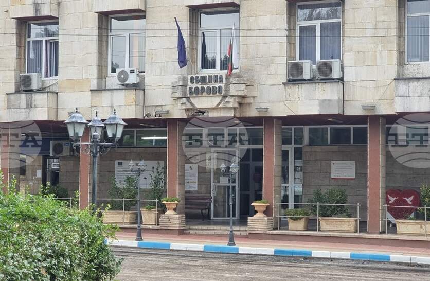 Кметът на Борово предлага в центъра на града да бъде поставен LED-дисплей за подобряване на начините на комуникация с гражданите