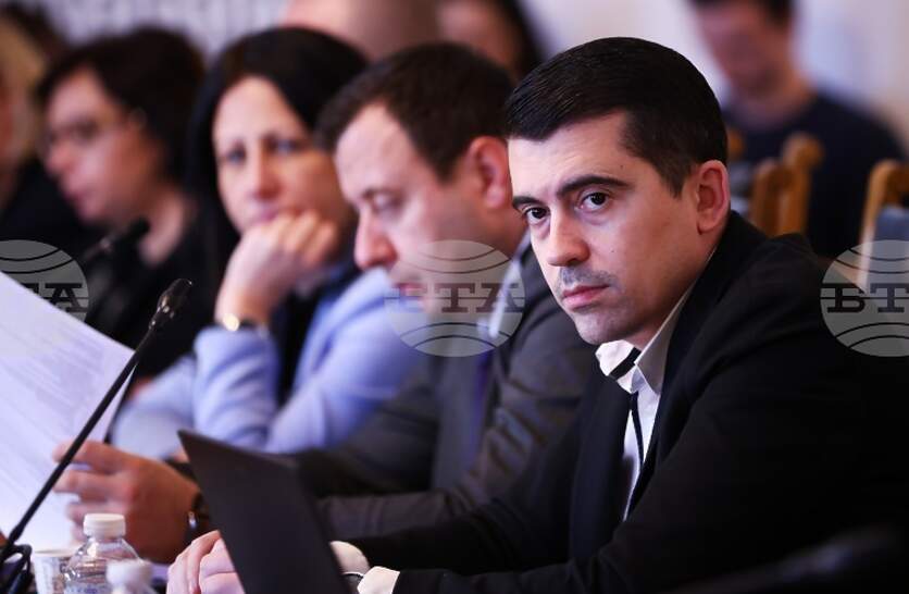 Правната комисия подкрепи криминализирането на разпространението на информация за личния живот на човек без неговото съгласие