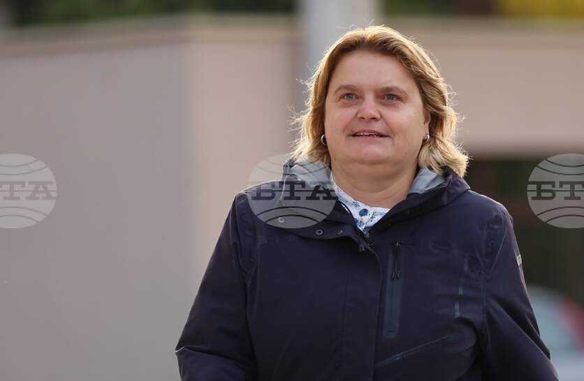 Надежда Бобчева пристигана на разпит в прокуратурата