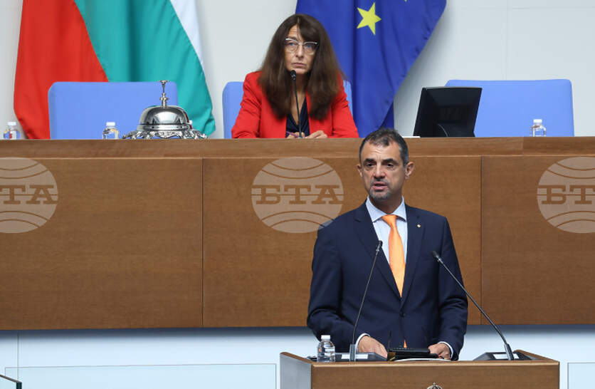 Първи ноември е празник на духа, заявиха в декларация от АПС по повод Деня на будителите