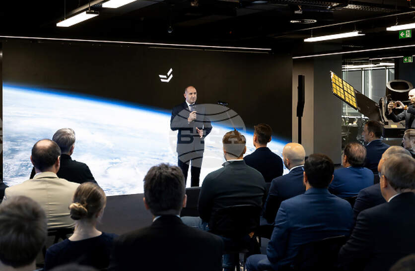 Развитието на модерна икономика е немислимо без постиженията в космическите технологии