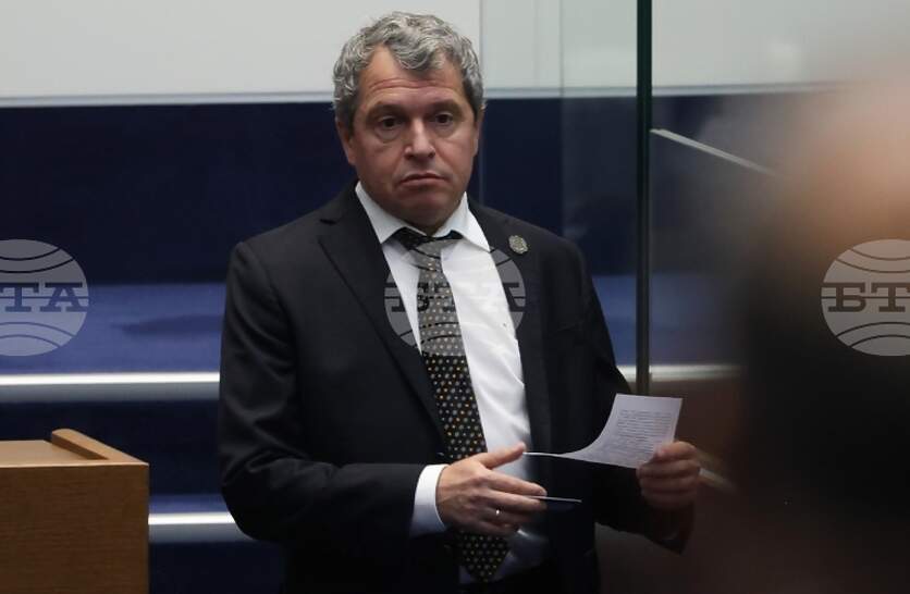 Фактът, че празнуваме Деня на народните будители, е доказателство за живия българския дух