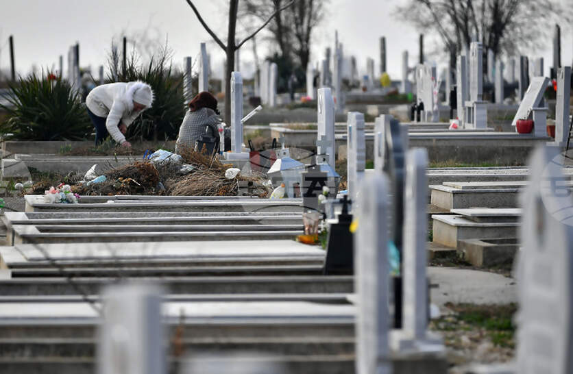 Въвеждат реорганизация на движението около гробищния парк в Бургас за Архангелова задушница