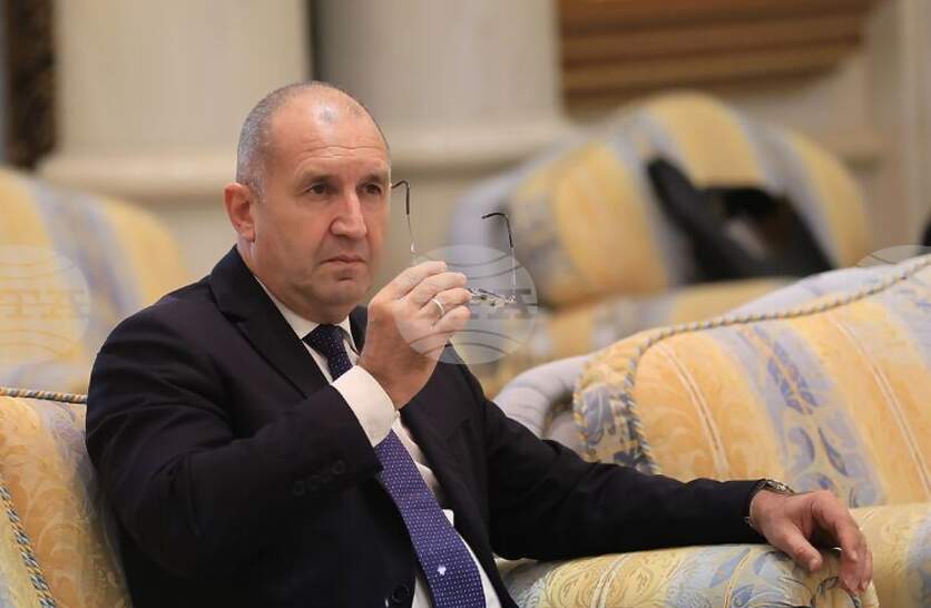 Изцяло в отговорността на правителството е как договорът с „Райнметал“ отстоява българския национален интерес