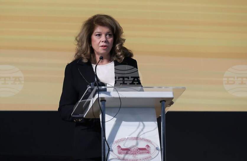   .   .     -   , ,  ,  