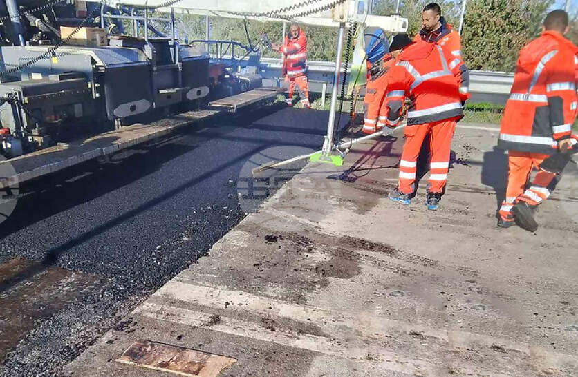    28               I-8   