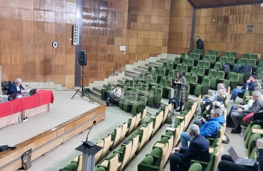 ���������� ����� � ������ ������� ���������� �� ������� � ������ ��� �� ��������� � ������������