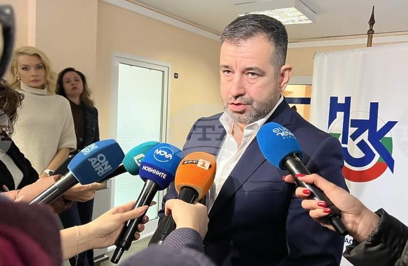 �������� ��� 7 ���. ��. � ������, ����� ���� � ������� �� �������������� � ���������� ��������������