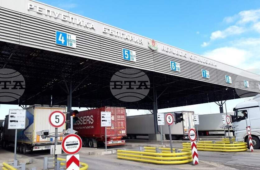 ���� �� ����� �������� ������� �������� �� ����� �� ������ �� ���������� �� �������� �� ���������� �������� �� 31 �������� 2025 �. � 1 ������ 2026 �., �������� �� ���