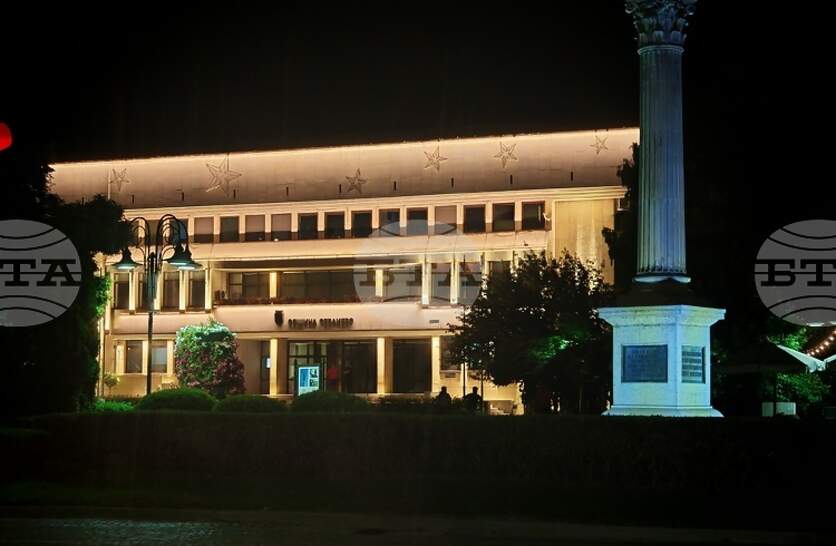 ������ �������� ������ ������������� �� ���� � ����� �� ��������� � �������� �������