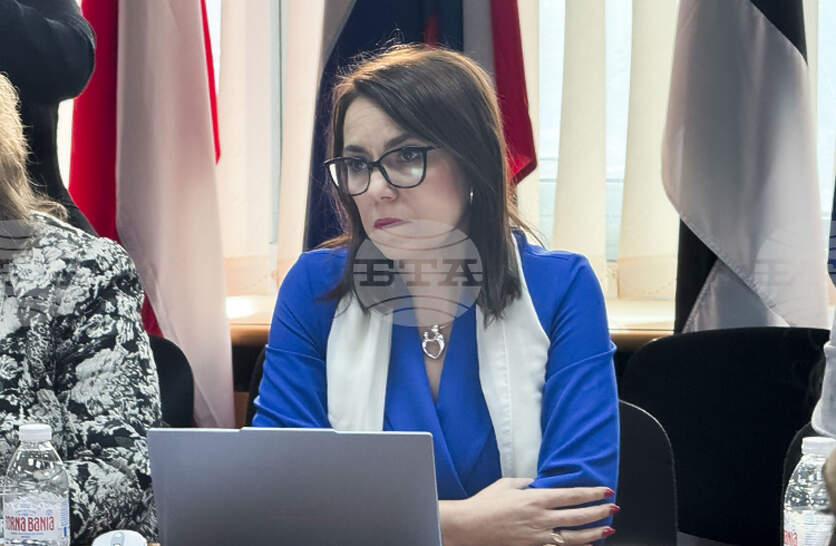   15,57%         2025 .    2024 .   