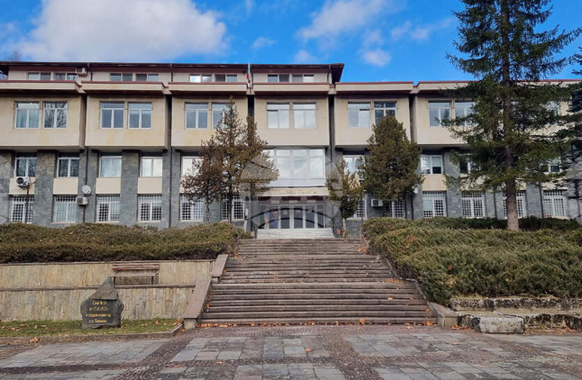 ������� ������� ������ ��������� ��� � ������ �� ���, ������ � ��� ��������������� ��� 350 ����� ���������� ��������