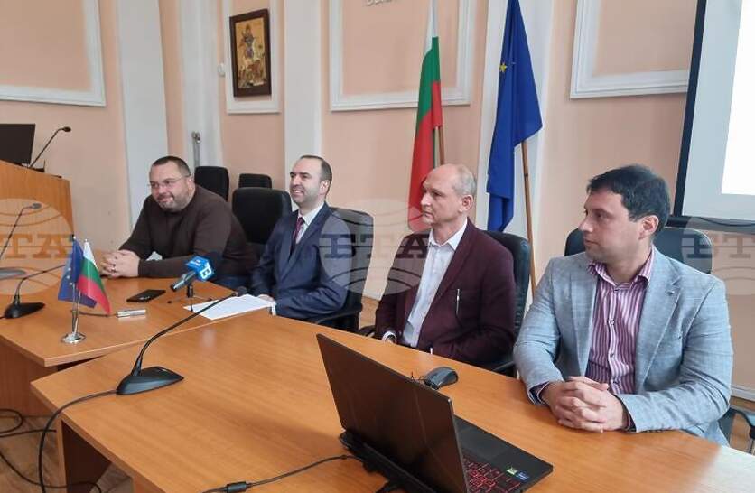 �������� �� ������������������ ������������ ���� �� ��������� � ������� � �������� �� ����� �����