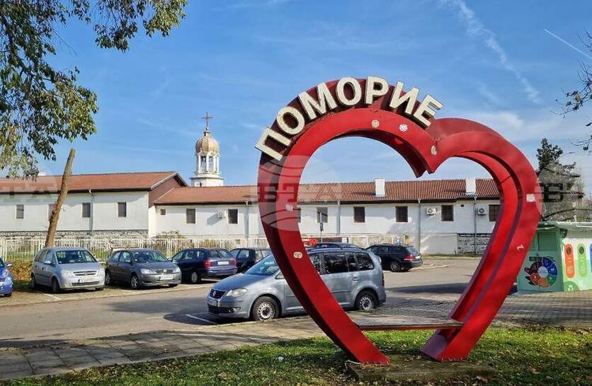 �� 4 ������ � �������� ��������� ��������� � �������, �������� � ������� �� ������� �� ���� ������