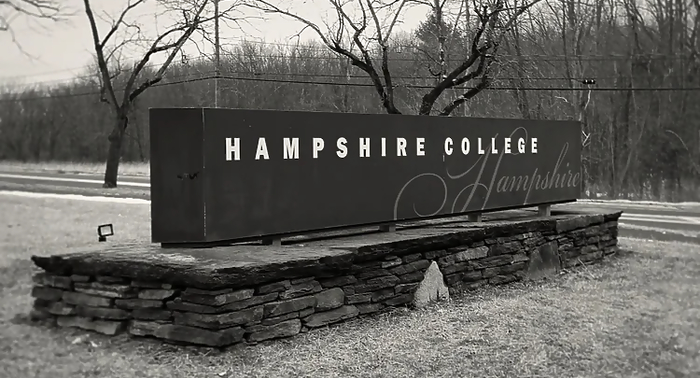 Hampshire College ������� ����� ���� 51 ������, �������� ����������� ������� ����� � ����������