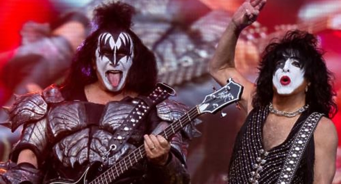KISS ��������� ���� ����� ���� ���� �� ������� ��